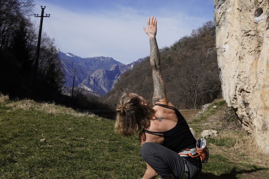 Aufwärmen für Bouldern und Klettern am Fels